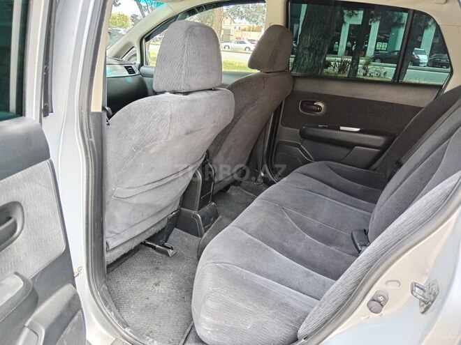 Nissan Tiida 2011, 134,600 km - 1.5 л - Bakı