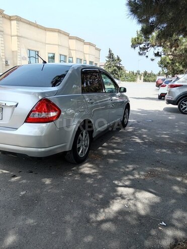 Nissan Tiida 2011, 134,600 km - 1.5 л - Bakı