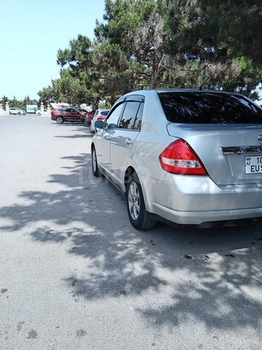 Nissan Tiida 2011, 134,600 km - 1.5 л - Bakı