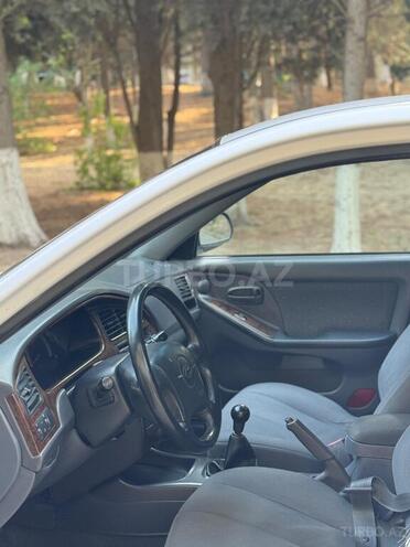 Hyundai Elantra 2003, 299,000 km - 2.0 l - Sumqayıt