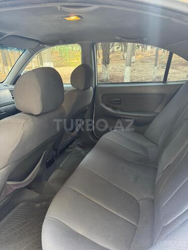 Hyundai Elantra 2003, 299,000 km - 2.0 l - Sumqayıt