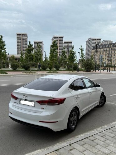 Hyundai Avante 2015, 157,925 km - 1.6 l - Bakı