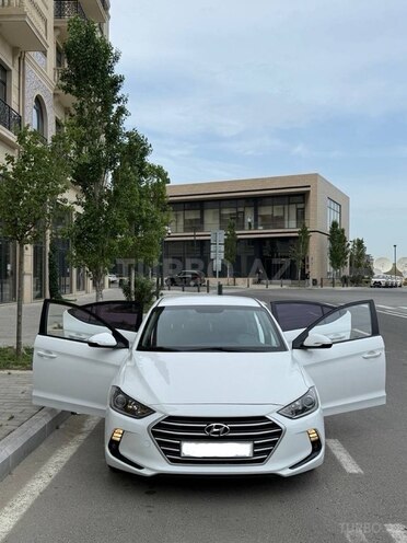 Hyundai Avante 2015, 157,925 km - 1.6 l - Bakı