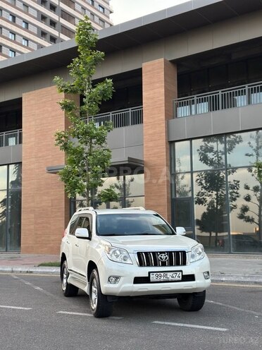 Toyota Land Cruiser Prado 2012, 150,000 km - 2.7 л - Bakı