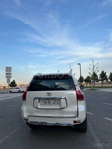 Toyota Land Cruiser Prado 2012, 150,000 km - 2.7 л - Bakı