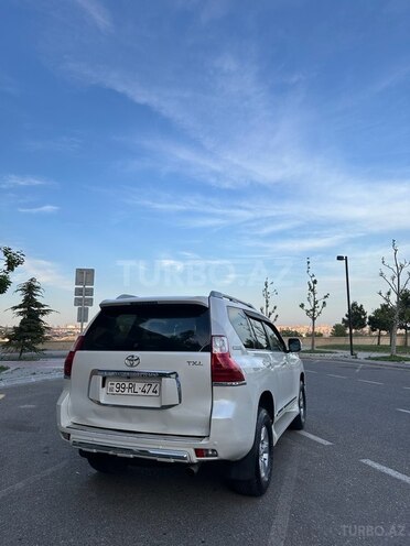 Toyota Land Cruiser Prado 2012, 150,000 km - 2.7 л - Bakı