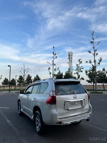 Toyota Land Cruiser Prado 2012, 150,000 km - 2.7 л - Bakı