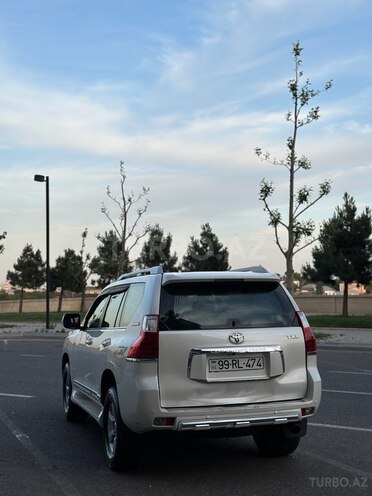 Toyota Land Cruiser Prado 2012, 150,000 km - 2.7 л - Bakı