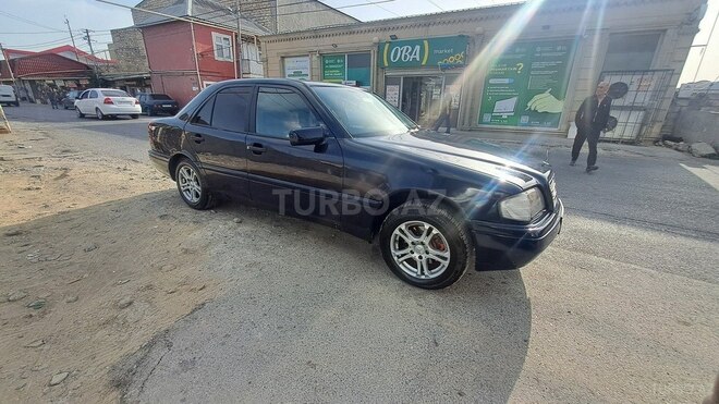 Mercedes C 180 1994, 290,000 km - 1.8 l - Bakı