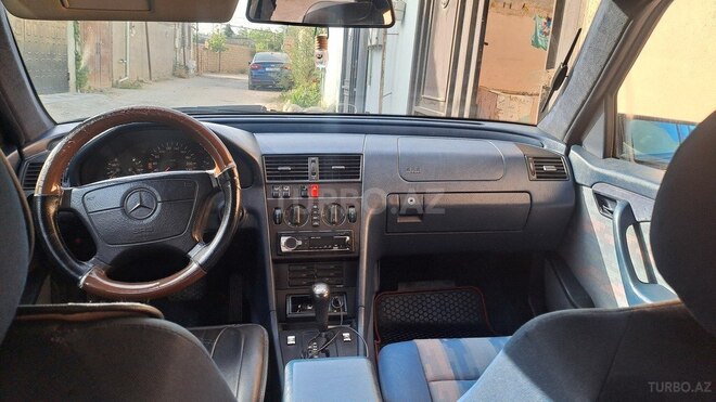 Mercedes C 180 1994, 290,000 km - 1.8 l - Bakı