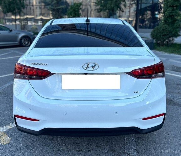 Hyundai Accent 2020, 178,500 km - 1.6 л - Bakı