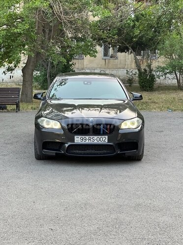 BMW 528 2011, 287,000 km - 3.0 л - Bakı