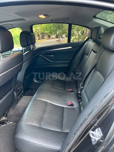 BMW 528 2011, 287,000 km - 3.0 л - Bakı