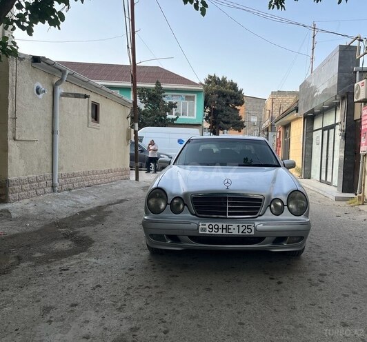 Mercedes E 220 d 2000, 120,700 km - 2.2 l - Bakı