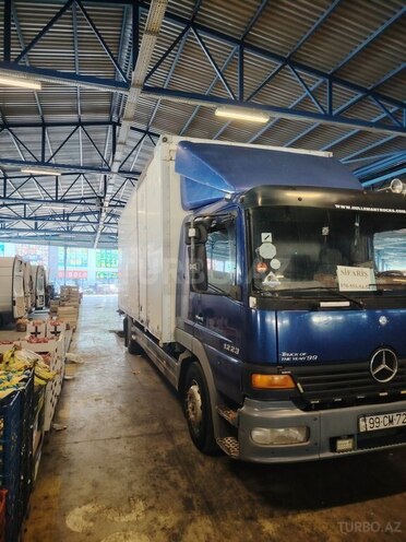 Mercedes Atego 1223 2000, 591,568 km - 6.4 л - Şirvan