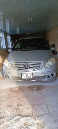 Mercedes B 170 2007, 211,000 km - 1.7 l - İsmayıllı