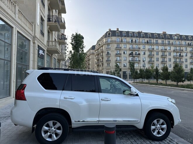Toyota Land Cruiser Prado 2010, 288,225 km - 2.7 l - Bakı