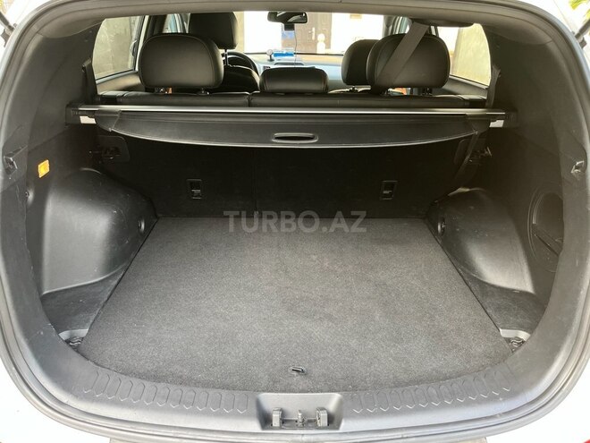 Kia Sportage 2013, 210,652 km - 2.0 л - Tovuz