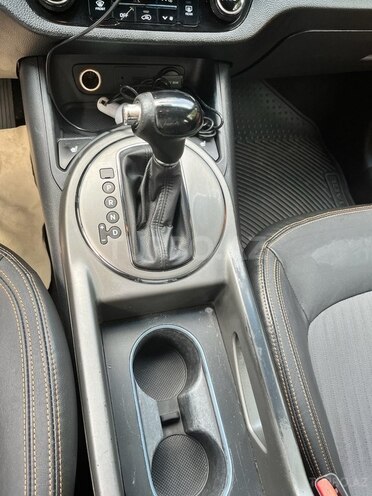 Kia Sportage 2013, 210,652 km - 2.0 л - Tovuz