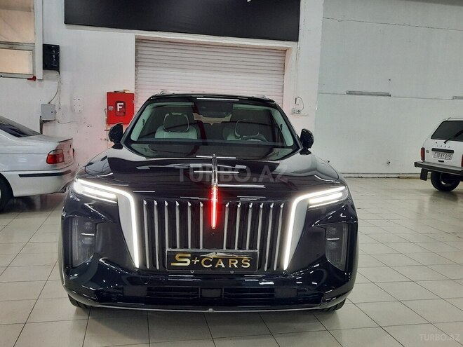 Hongqi E-HS9-1