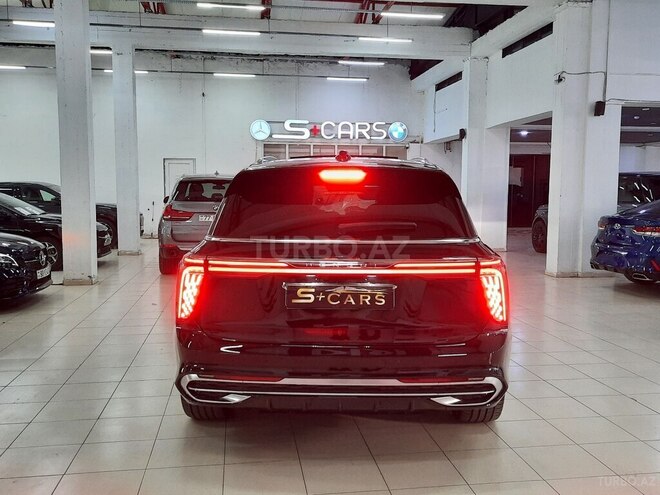 Hongqi E-HS9-9