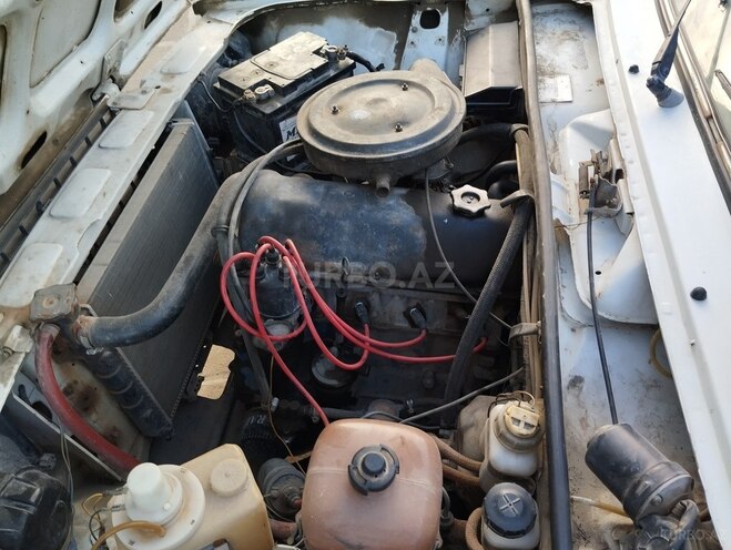 LADA (VAZ) 2107 2004, 65,000 km - 1.6 l - Salyan