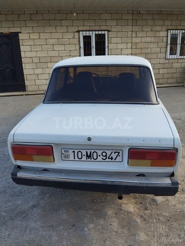 LADA (VAZ) 2107 2004, 65,000 km - 1.6 l - Salyan