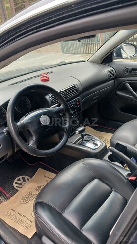 Volkswagen Passat 2004, 258,466 km - 1.8 l - Xırdalan