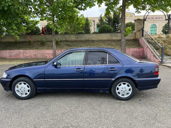 Mercedes C 250 d 1995, 546,000 km - 2.5 l - Tovuz