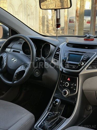 Hyundai Elantra 2014, 218,000 km - 1.8 l - Bakı