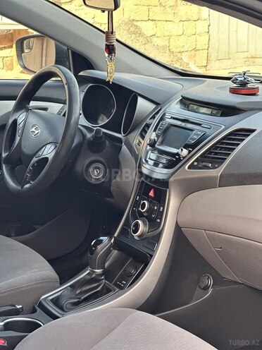 Hyundai Elantra 2014, 218,000 km - 1.8 l - Bakı