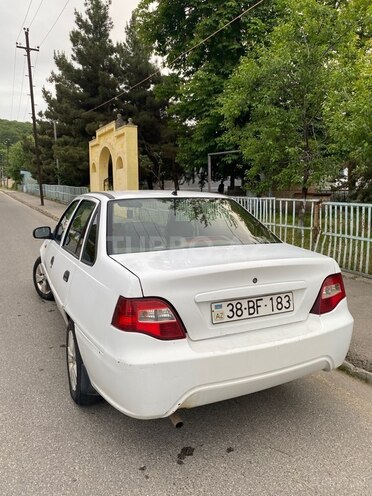 Daewoo Nexia 2010, 330,000 km - 1.5 l - Qusar