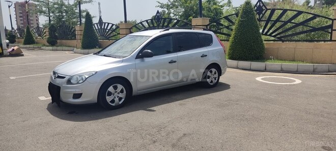 Hyundai i30 2010, 218,660 km - 1.4 l - Mingəçevir