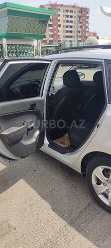 Hyundai i30 2010, 218,660 km - 1.4 l - Mingəçevir