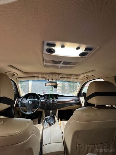 BMW 523 2006, 270,000 km - 2.5 l - Bakı