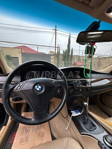 BMW 523 2006, 270,000 km - 2.5 l - Bakı