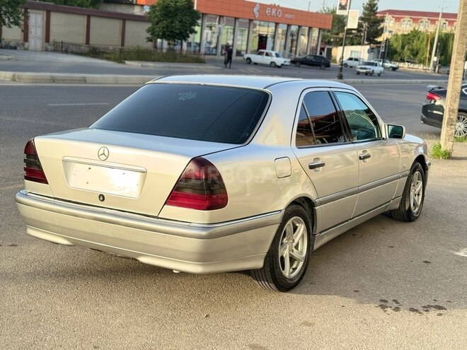 Mercedes C 220 d 1996, 525,000 km - 2.2 л - Quba