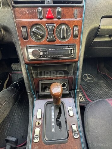 Mercedes C 220 d 1996, 525,000 km - 2.2 л - Quba