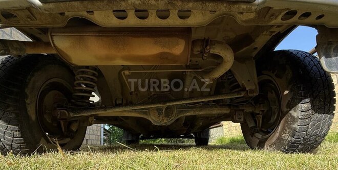 Chevrolet Niva 2008, 187,000 km - 1.7 l - Quba