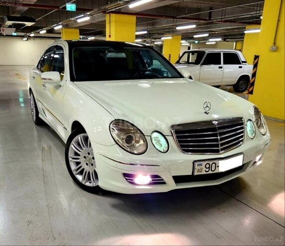 Mercedes E 200-2