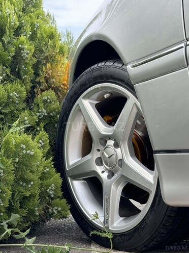 Mercedes C 230 2000, 247,000 km - 2.3 л - Saatlı