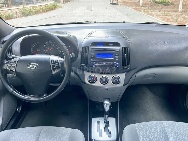 Hyundai Elantra 2010, 141,200 km - 2.0 l - Bakı