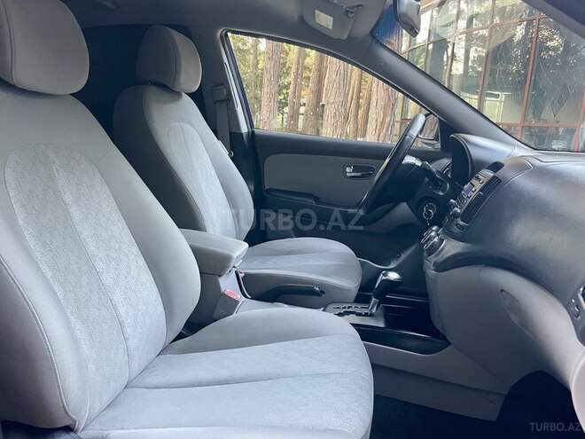 Hyundai Elantra 2010, 141,200 km - 2.0 l - Bakı