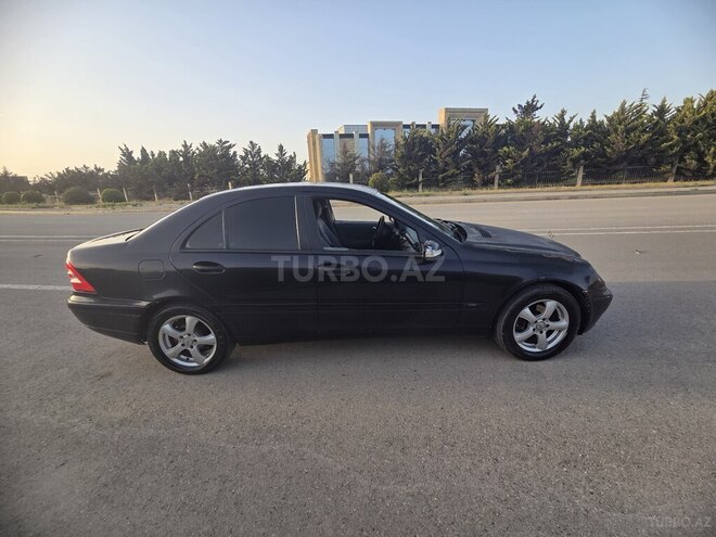 Mercedes C 200 2000, 300,000 km - 2.0 l - Bakı