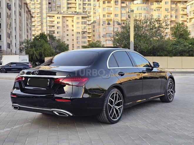 Mercedes E 300 e-8