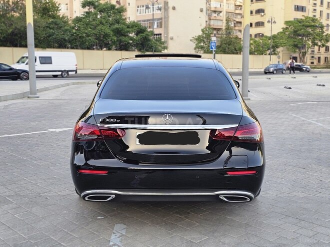 Mercedes E 300 e-2