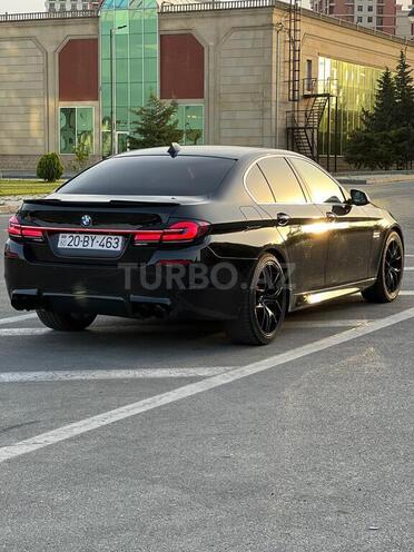 BMW 520 2015, 325,000 km - 2.0 l - Bakı