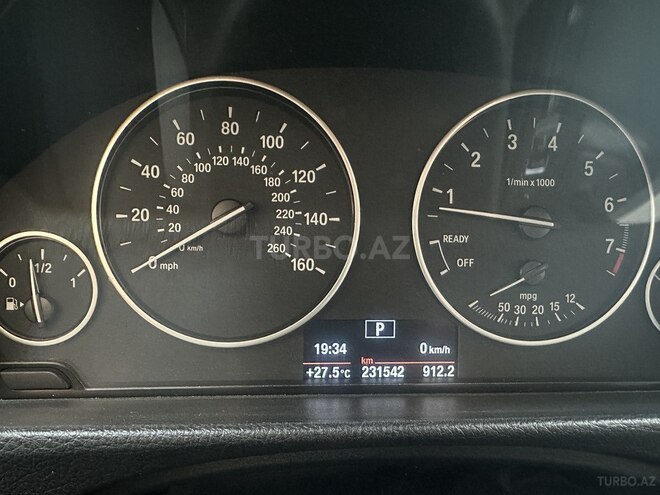BMW 320 2016, 232,000 km - 2.0 л - Bakı