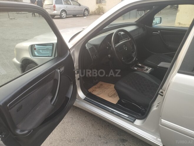 Mercedes C 220 d 1998, 452,000 km - 2.2 л - Bakı