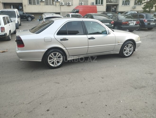 Mercedes C 220 d 1998, 452,000 km - 2.2 л - Bakı